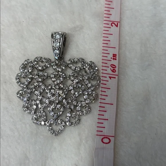 NEW Gorgeous Heart AAA CZ Pendant 925 Sterling Silver - Picture 4 of 4